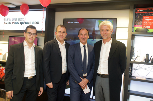 14. Damien Portela, Jean-Pierre Cristofari (Fibretel), Cyrille-Frantz Honegger (SFR) et monsieur le maire du 9 arrondissement, Hubert Julien Laferrière  