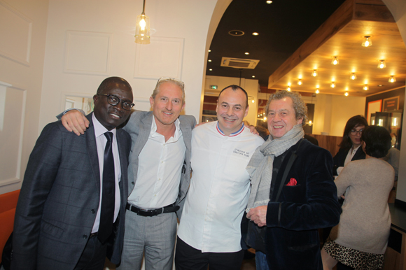 26. Laye Diop (Marriott Hôtel), Pascal Auclair (France Médias), Christophe Roure (Le Neuvième Art) et André-Claude Canova