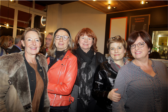 38. Laurence Mathieux (Pharmacie Foch), Véronique Mignot, Catherine Laurent (Hôtel Canabae, Handicap International), Laetitia Wiro (Opac du Rhône) et Agnès Caso (CréonsduSens)