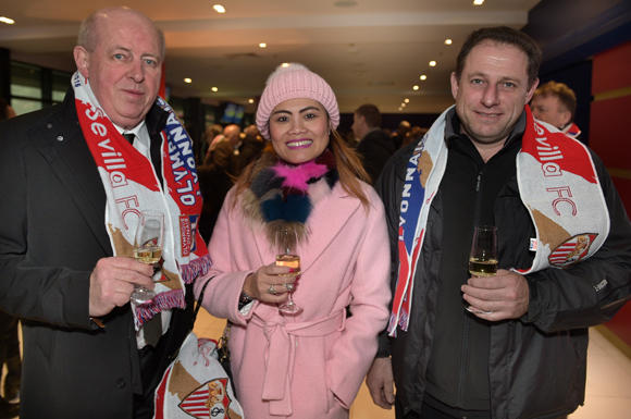 22. Claude Roche, maire de Tournus, Johanne Duong (Mairie de Tournus) et François Rougeot (Mairie de Lugny)