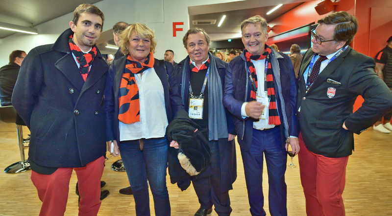 Les tribunes VIP de LOU Rugby – US Oyonnax. Lyon leader du Top 14