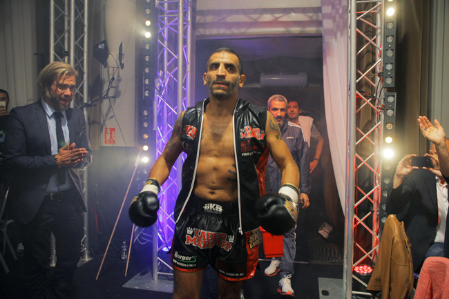 Finale du Partouche Kickboxing Tour. Le show Kader Marouf sur le ring du Lyon Vert