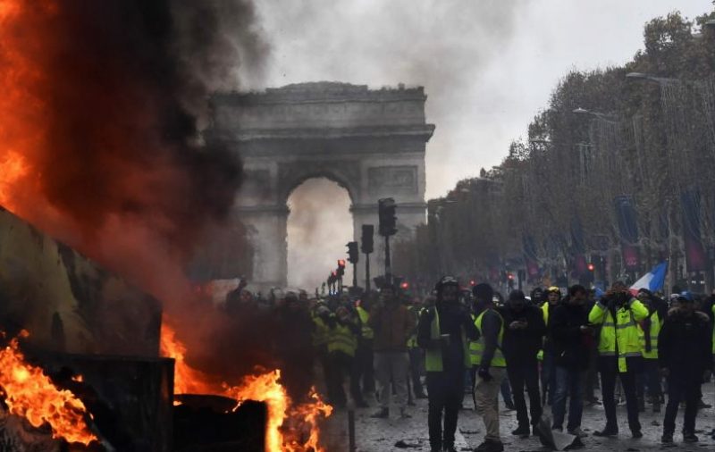 Gilets jaunes. Révolte ou révolution ?