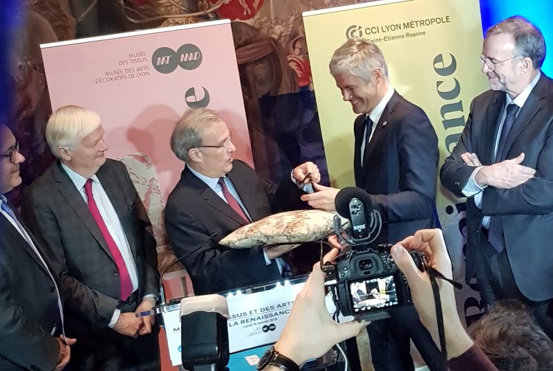 Musée des Tissus. Laurent Wauquiez, clés en main