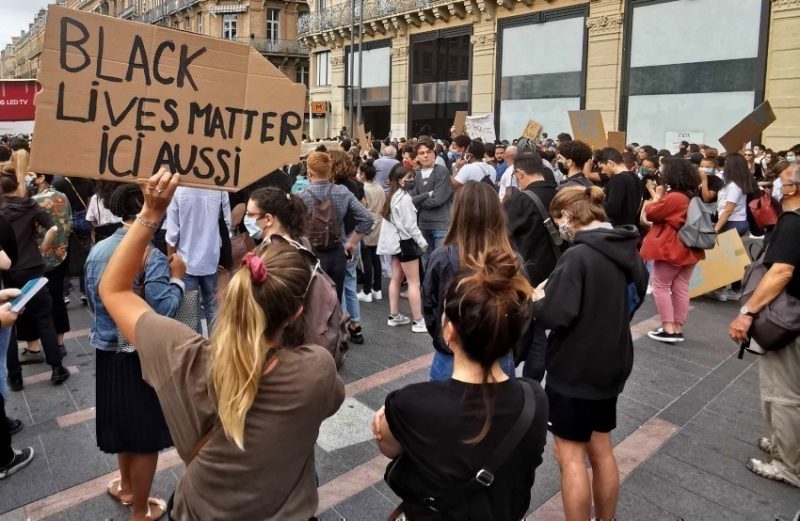 Manifestations contre le racisme : le choc des photos