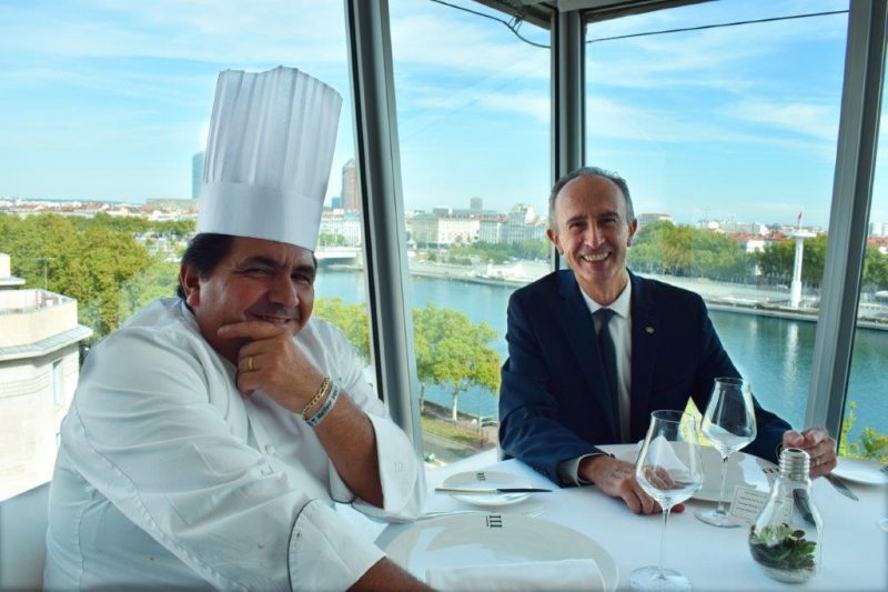 Après 6 mois de fermeture, le Sofitel Lyon Bellecour sort de son sommeil