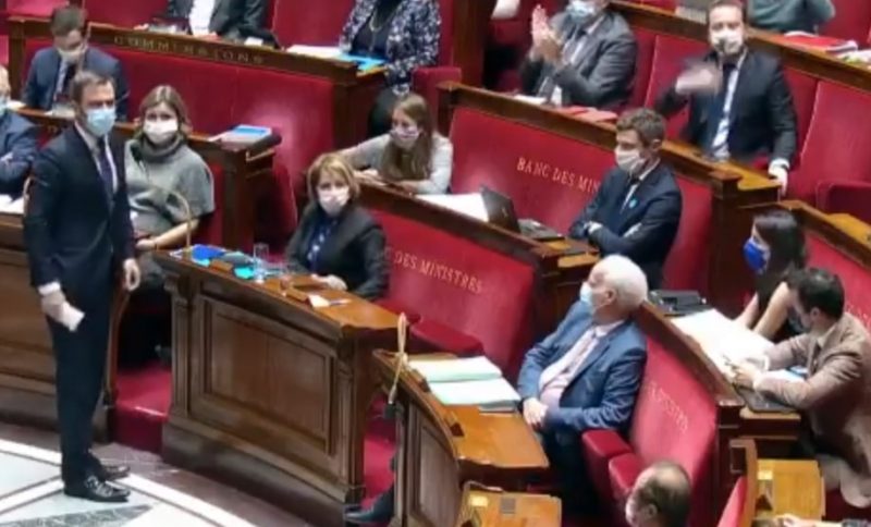Crise du coronavirus ou crise politique ? Olivier Veran pète un câble à l’Assemblée Nationale