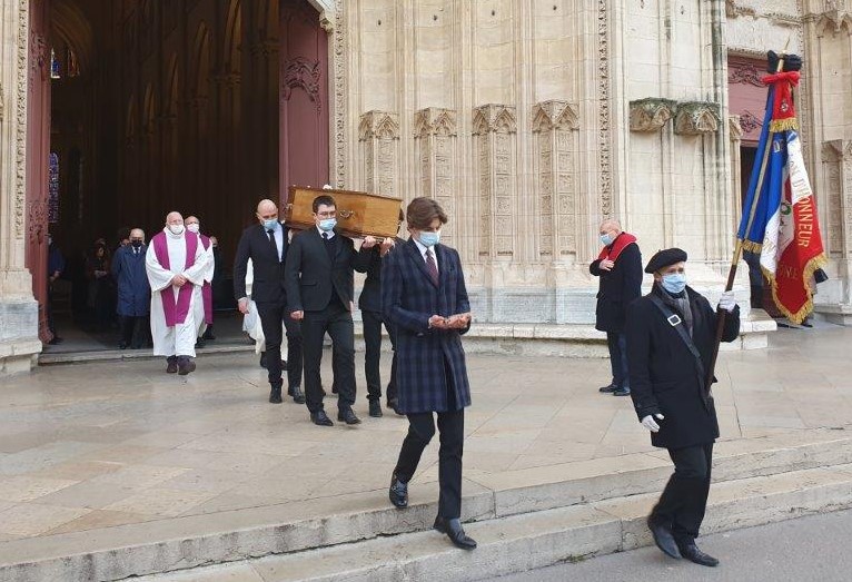 Lyon. Les émouvantes obsèques de Bernadette Isaac-Sibille en la cathédrale Saint Jean