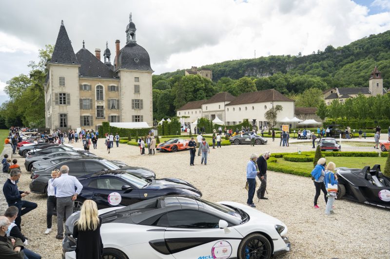 Rallye du cœur à Lyon. La vie de château pour 125 pilotes et leurs petits passagers