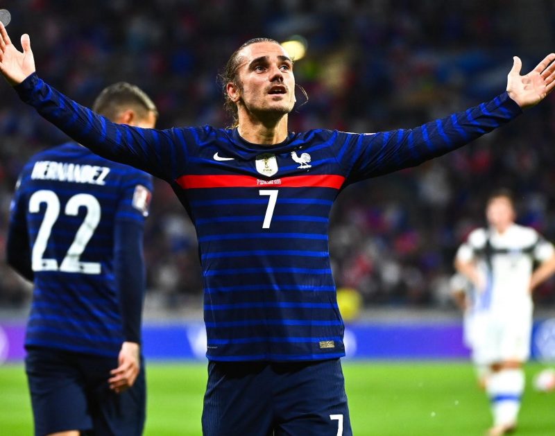 L’Equipe de France à Lyon. Les yeux dans les Bleus