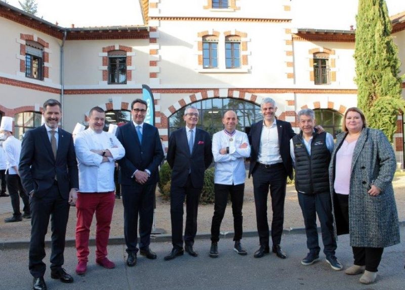 Centre d’Excellence de la Gastronomie. Laurent Wauquiez laisse Emmanuel Macron sur sa faim