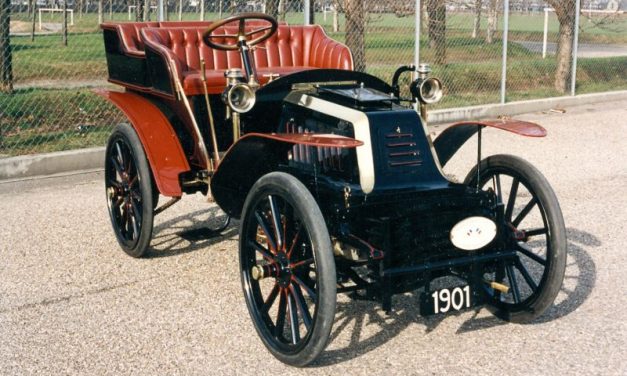 La Fondation Marius Berliet stationne au Salon Automobile de Lyon