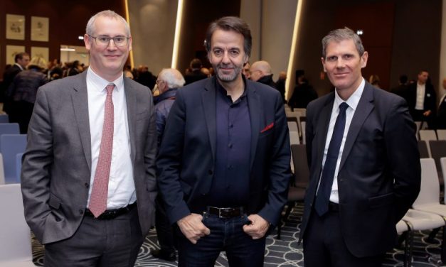 Vœux de la Compagnie Régionale des Commissaires aux Comptes. Passation de pouvoir entre Sylvain Boccon-Gibod et Olivier Arthaud