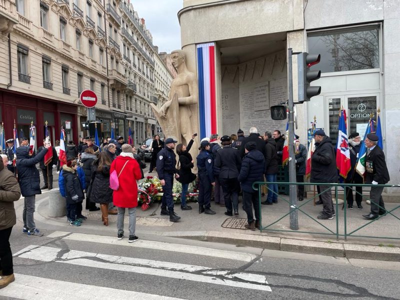 Commémoration d’Auschwitz à Lyon. Grégory Doucet sème le chaos au Veilleur de Pierre