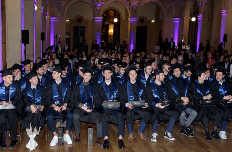 Lyon. L’école HYBRIA fête ses 68 nouveaux diplômés