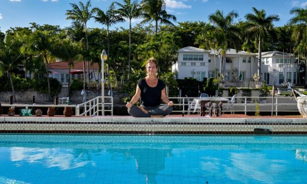 Miami. Stéphanie Kolosky Toraille : le yoga, une bonne posture pour rester zen