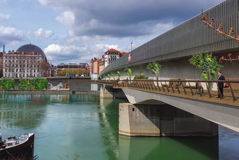 Pont Morand : Les écologistes le bouchonnent. Lyon People lui donne des ailes