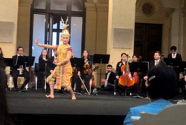 Gotha. La princesse de Thaïlande en visite à Lyon