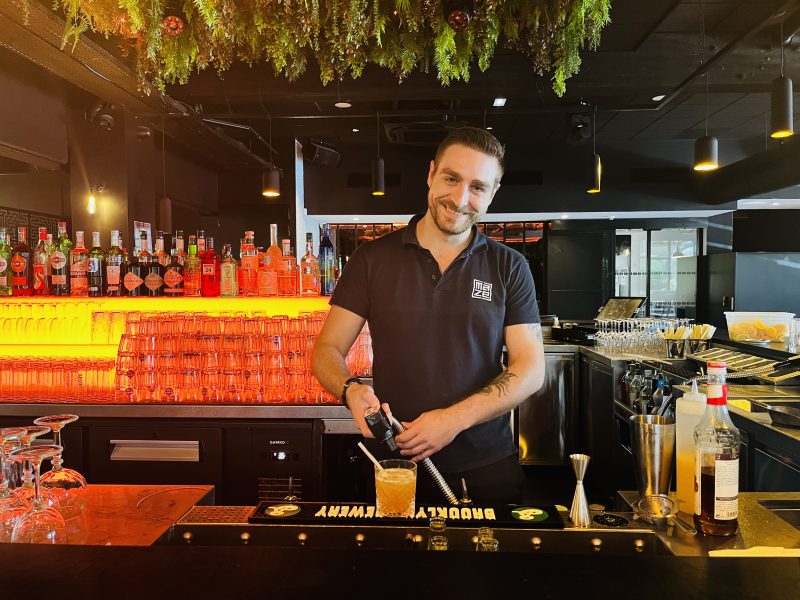 Les cocktails du Maze. Barman, le bon pari de Romain Nisgand