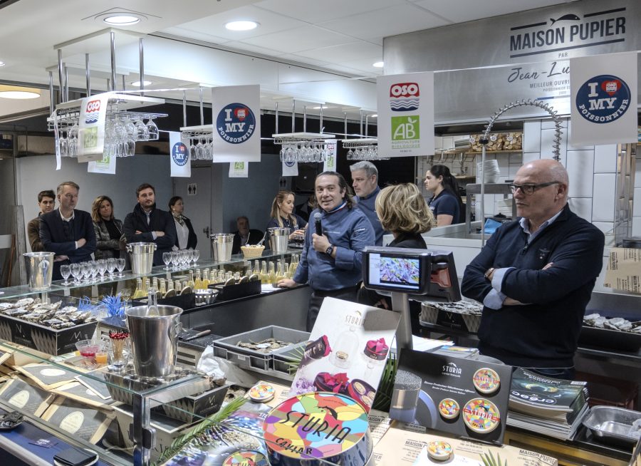 Halles Paul Bocuse. La soirée de lancement de la Maison Pupier par Jean-Luc Vianey.