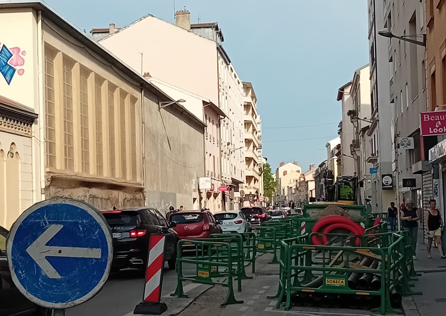 avenue frères lumière travaux