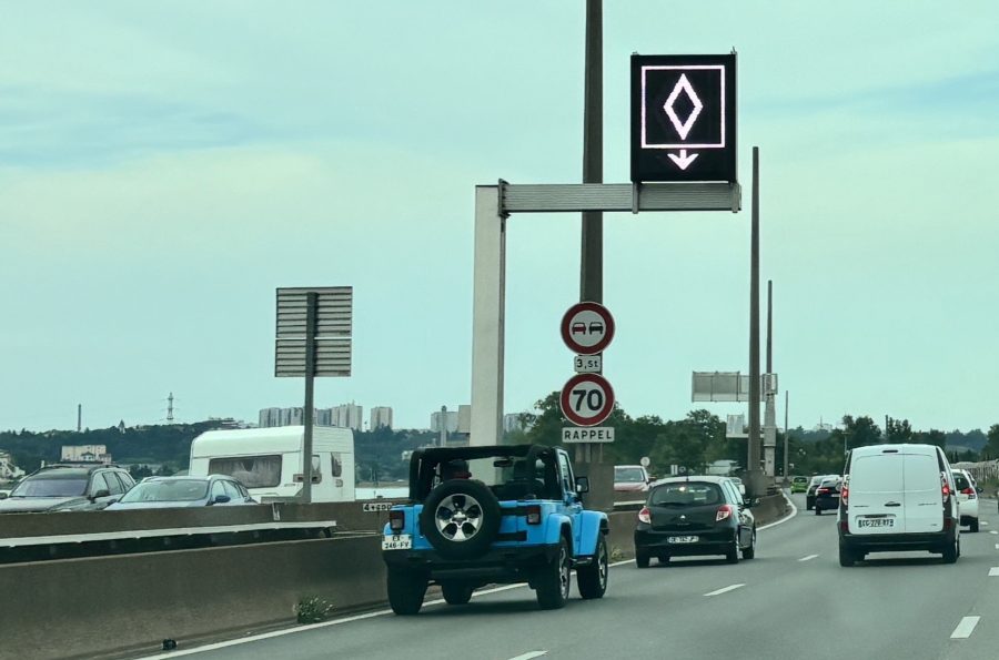 Près de Lyon. Voies de covoiturage et radars étendent leur territoire