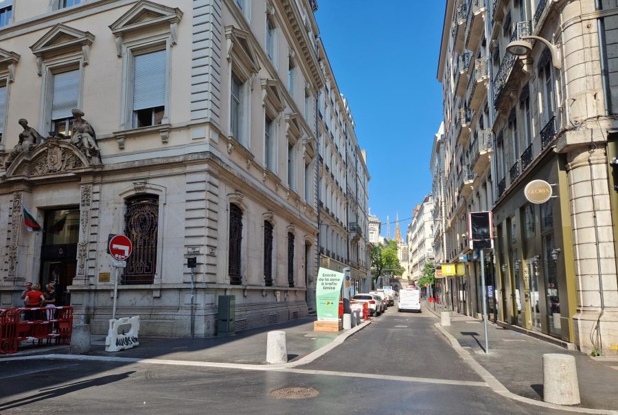 Fermeture de la Presqu’île de Lyon. La rue Gentil verrouillée à son tour