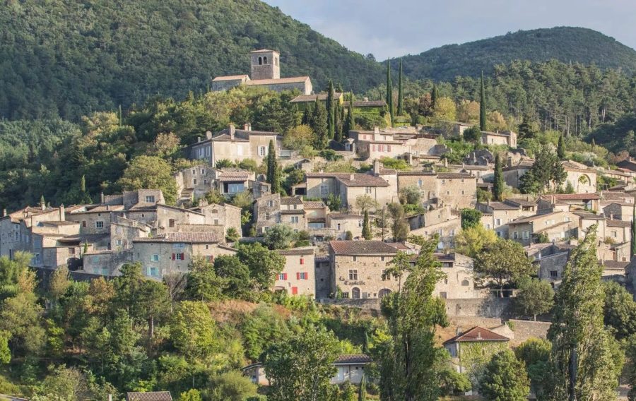 A 2 heures de Lyon : Mirmande, le village des célébrités