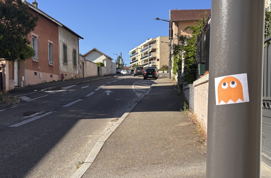 Près de Lyon. Oullins transformé en Pac-Man géant
