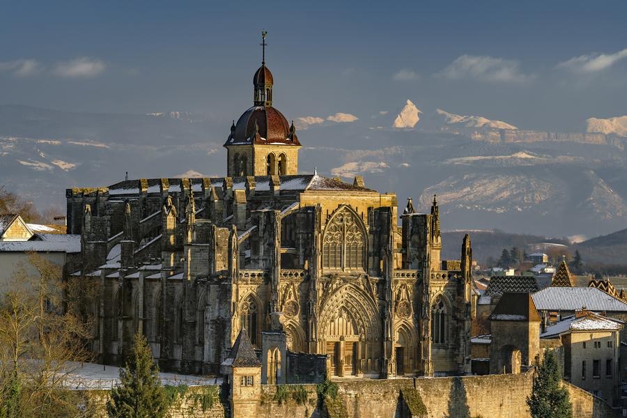 A 1 heure et demi de Lyon : Saint-Antoine-l’Abbaye, le deuxième reliquaire de France