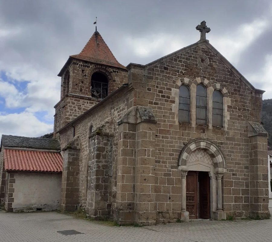 Lavoûte-sur-Loire est une étape du GR®765 Saint-Jacques de Lyon au Puy-en-Velay.