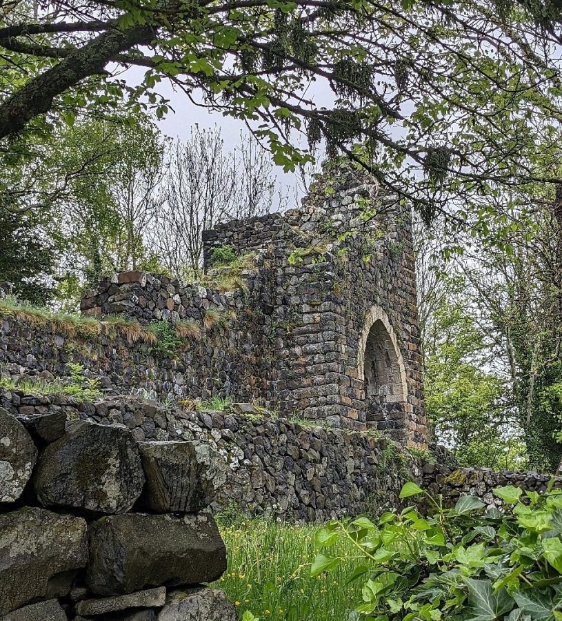 Le château a été rasé au XVIe siècle.