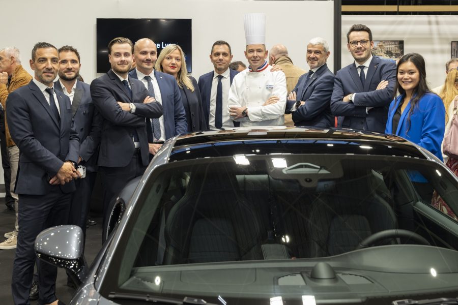 Salon Automobile de Lyon. La nouvelle Porsche 911 Turbo S sous le feu des projecteurs