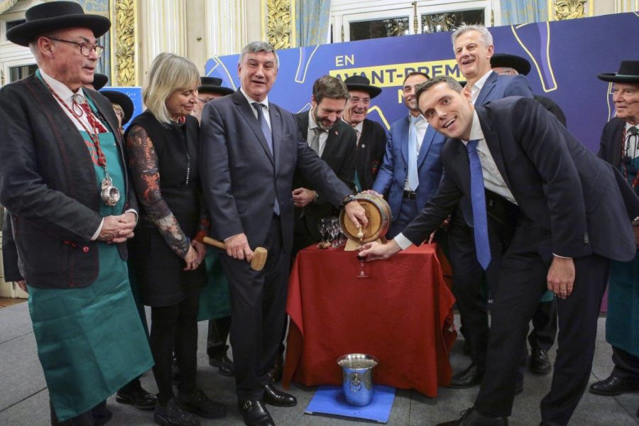 Beaujolais Nouveau 2025. Le doigt d’honneur de Grégory Doucet au Progrès et au Département du Rhône