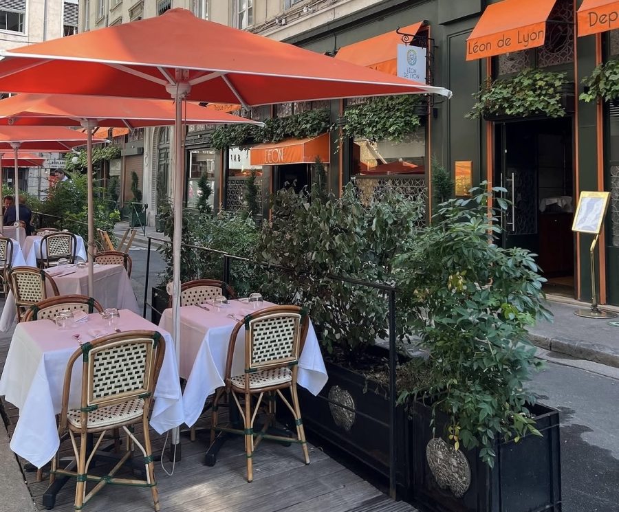 Léon de Lyon. La terrasse du restaurant fait son grand retour