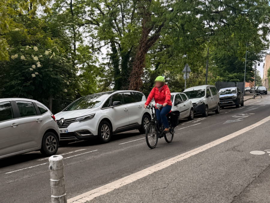 Accident à Lyon. Les cyclistes à tombeau ouvert dans la Montée du chemin neuf