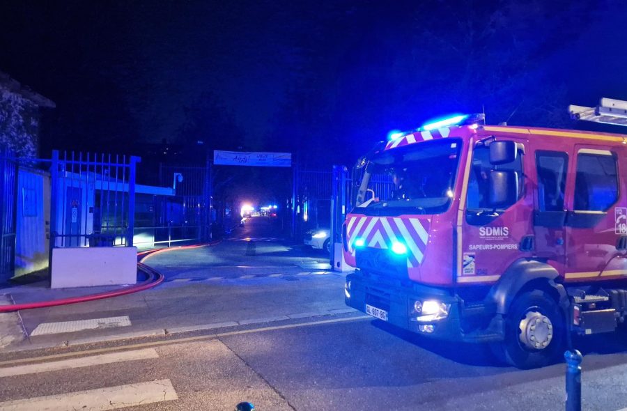 Lyon. Le Lycée des Chartreux dans l’enfer des flammes