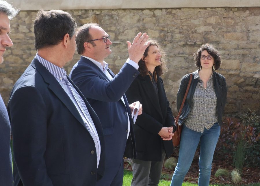 Israël. Le nouveau maire de Saint-Étienne sur la ligne LFI