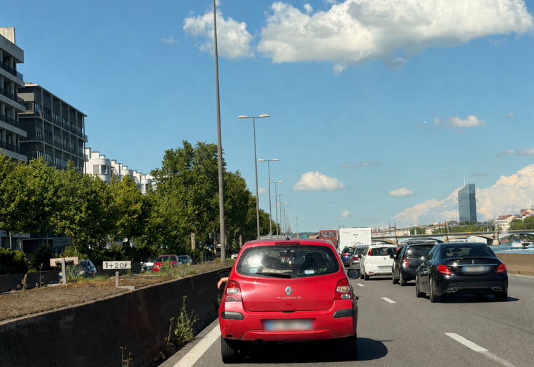 trafic automobile week-end Pentecôte