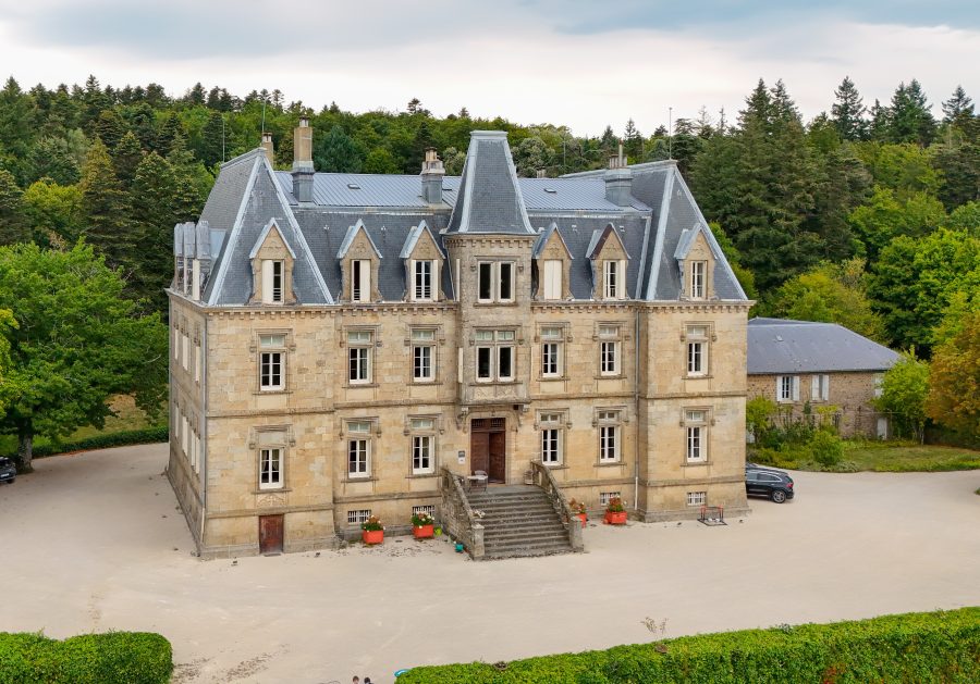 Château des Faugs. Un conte de fées à vivre le temps d’une nuit