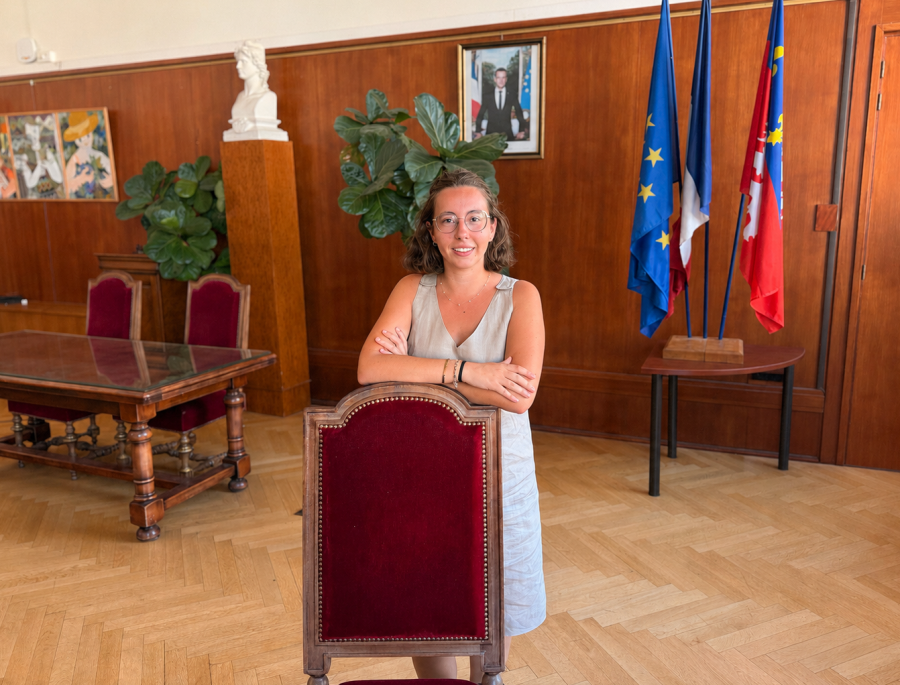 Les nouveaux visages de Lyon. Benjamine du conseil municipal, Nina Bouffet refuse de se laisser manger