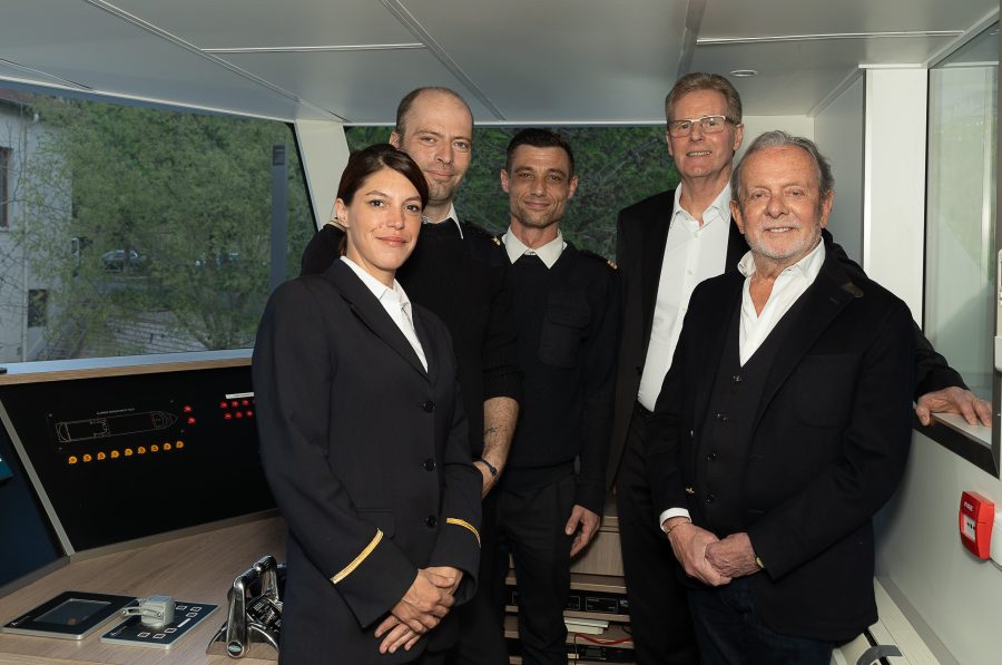 01 Bateaux lyonnais Bocuse